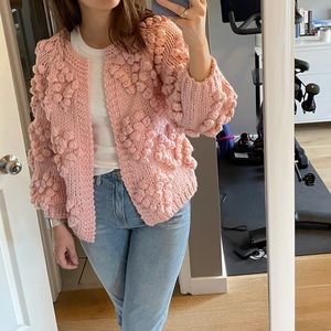Knitted light pink cardigan size XS